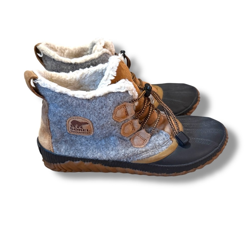 SOREL Out 'N About Plus Boots Men's Size 7 Gray Felt Faux Shearling Cozy
